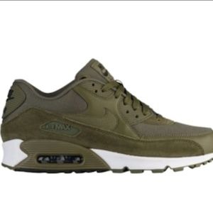 Meet your Posher, Candy